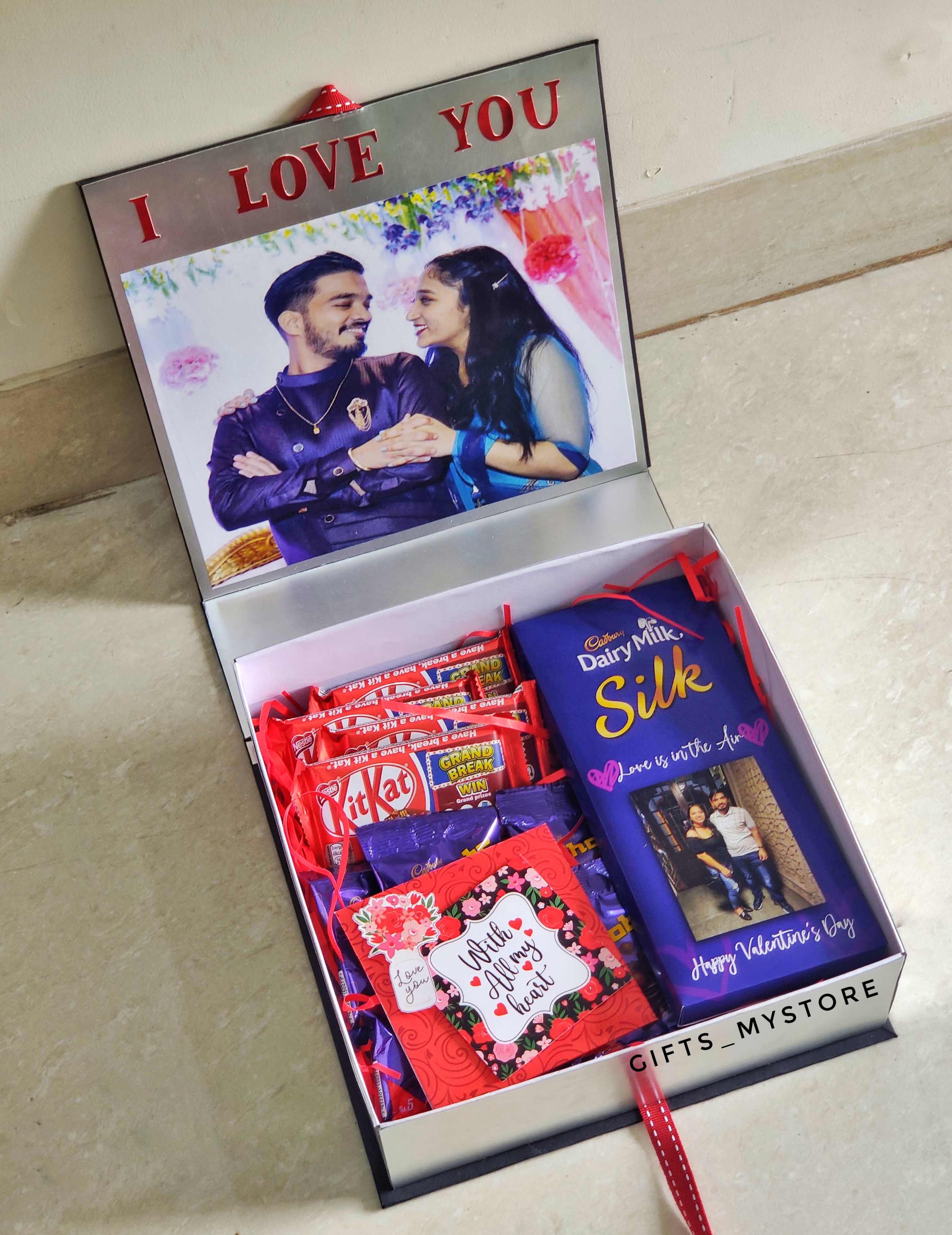 BOX FULL OF CHOCOLATE-LOVE THEME
